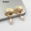 WT-E511 Beautiful Scalloped gold plated Jewelry Metal Post Stud With White Freshwater Pearl Drop Dainty Pearl Earring