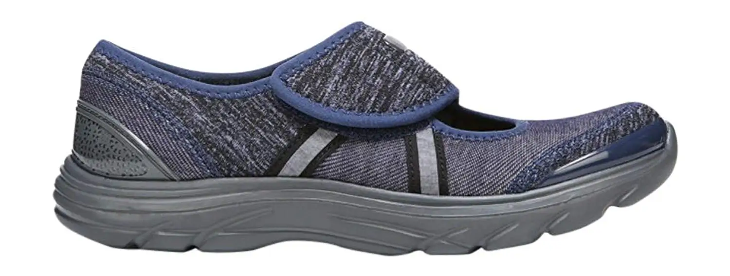 bzees shoes price