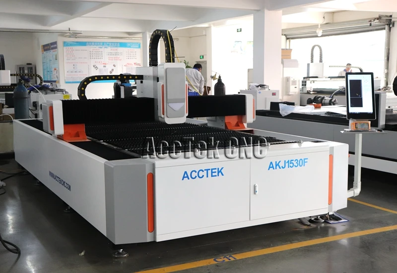 DSP cypcut controller fiber laser cutting machine for stainless steel AKJ1530F 1000w