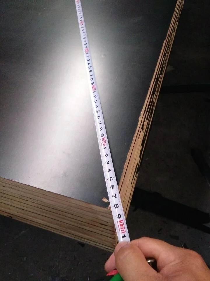 China Standard Specifications 12mm 18mm 15mm Thickness Waterproof Film Faced Shuttering Plywood for Construction