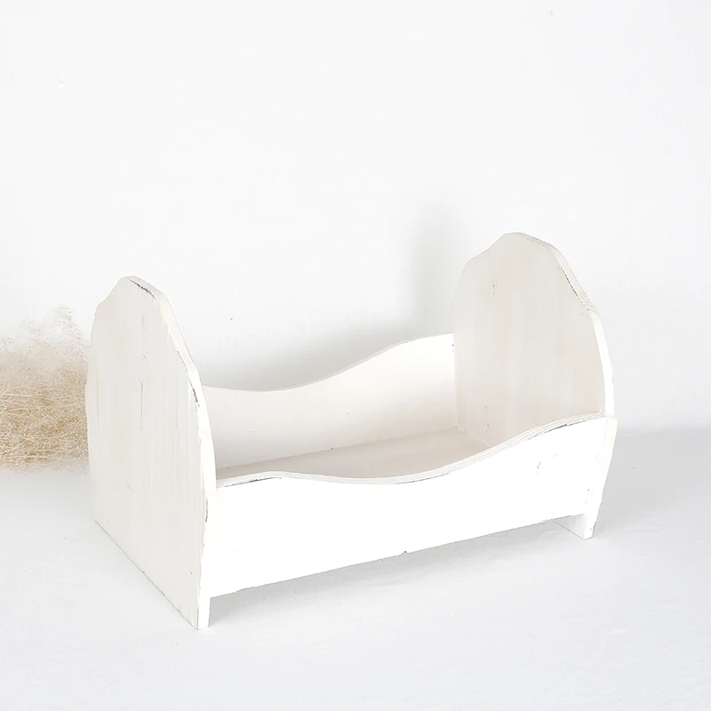 

Vintage Wood Baby bed Newborn baby bed photography props Baby Rustic carrier photo props