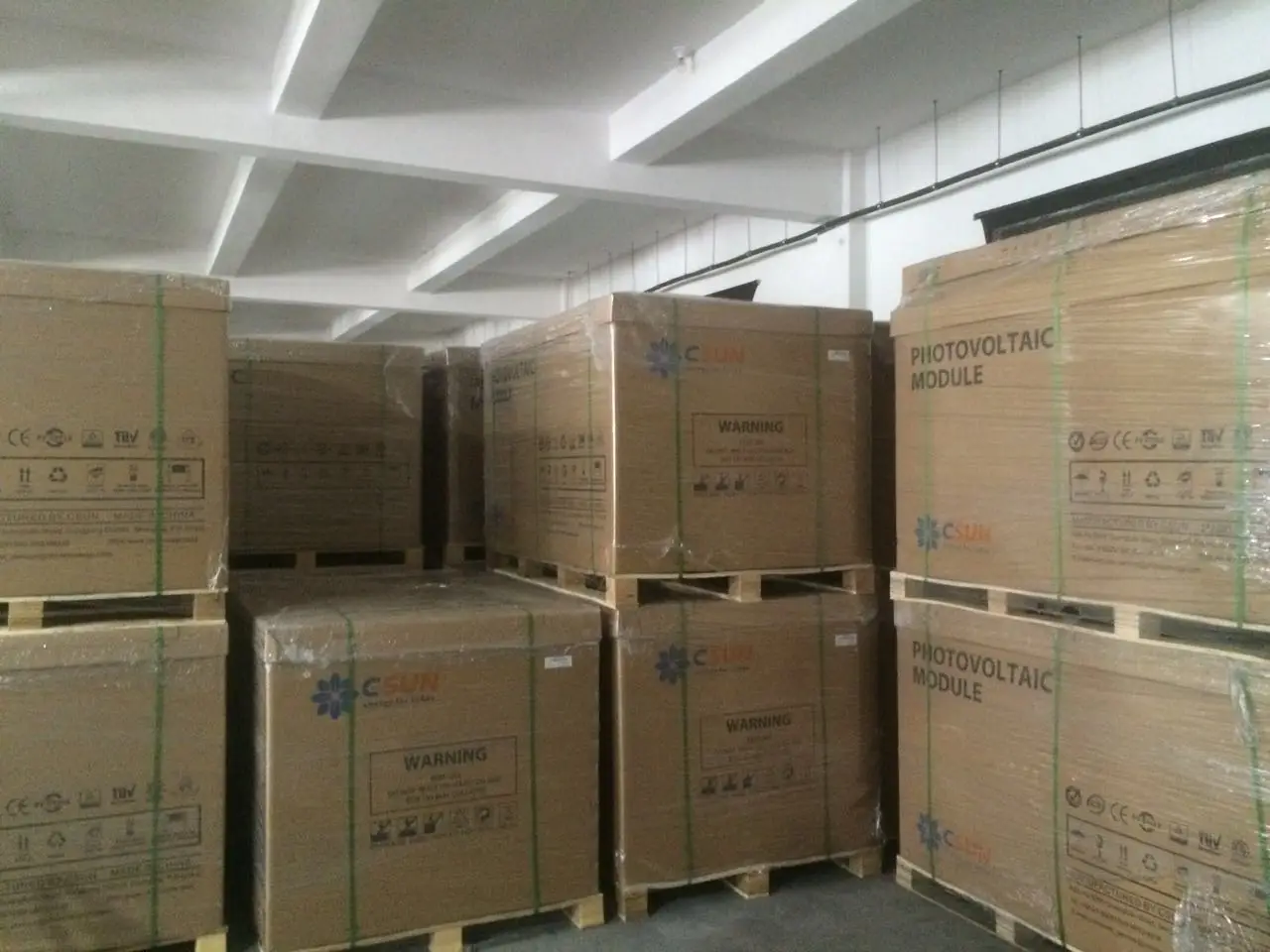 China Factory 275w 270w 280w Polycrystaylline PV Solar Panel Price