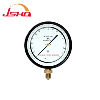precision pressure gauge