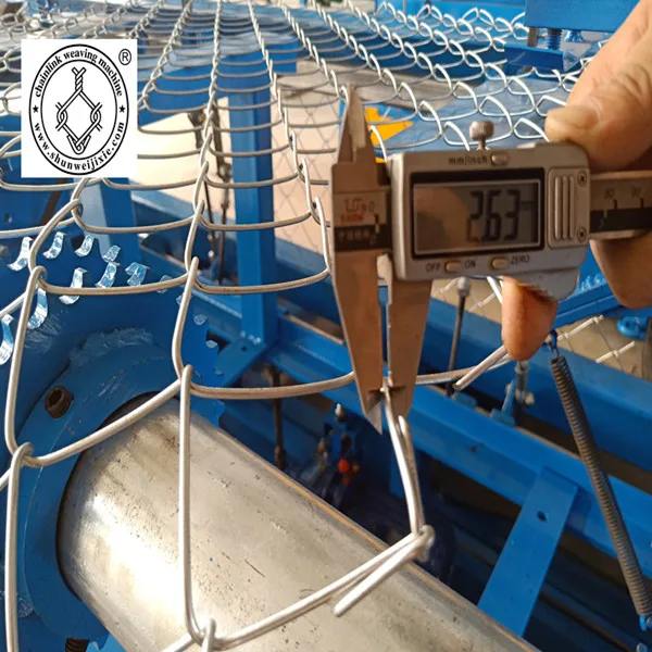 
with safety guard automatic high speed chain link fence making machine 