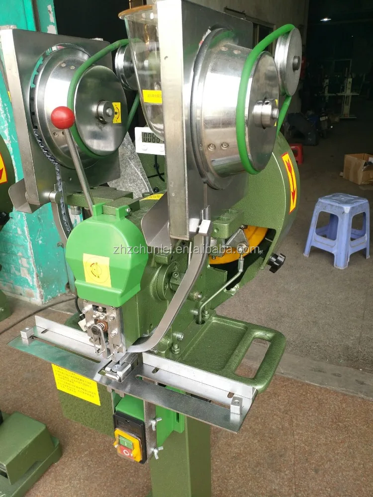 
fully automatic snap fastening machine 