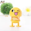 AW 2019 Amazon New Emoji Dancing Toys Spring Shaking Head Doll Accessories Expression Smiley Toys Creative Desktop