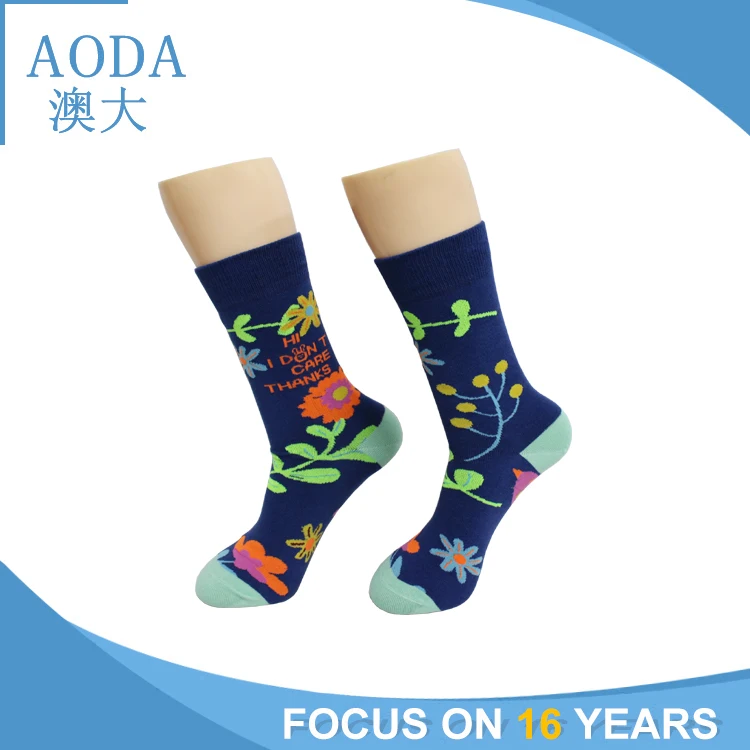 2018 New Design Japan Style Fashionable Pattern Tube Compression Socks Custom for Women & Men