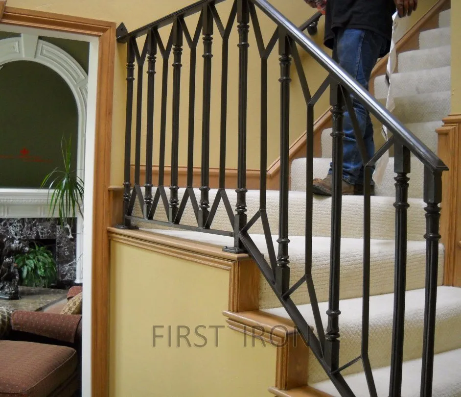 Interior Wrought Iron Staircase Railings And Designs Photo Gallery Wrought Iron Staircase Iron Staircase Iron Stair Railing