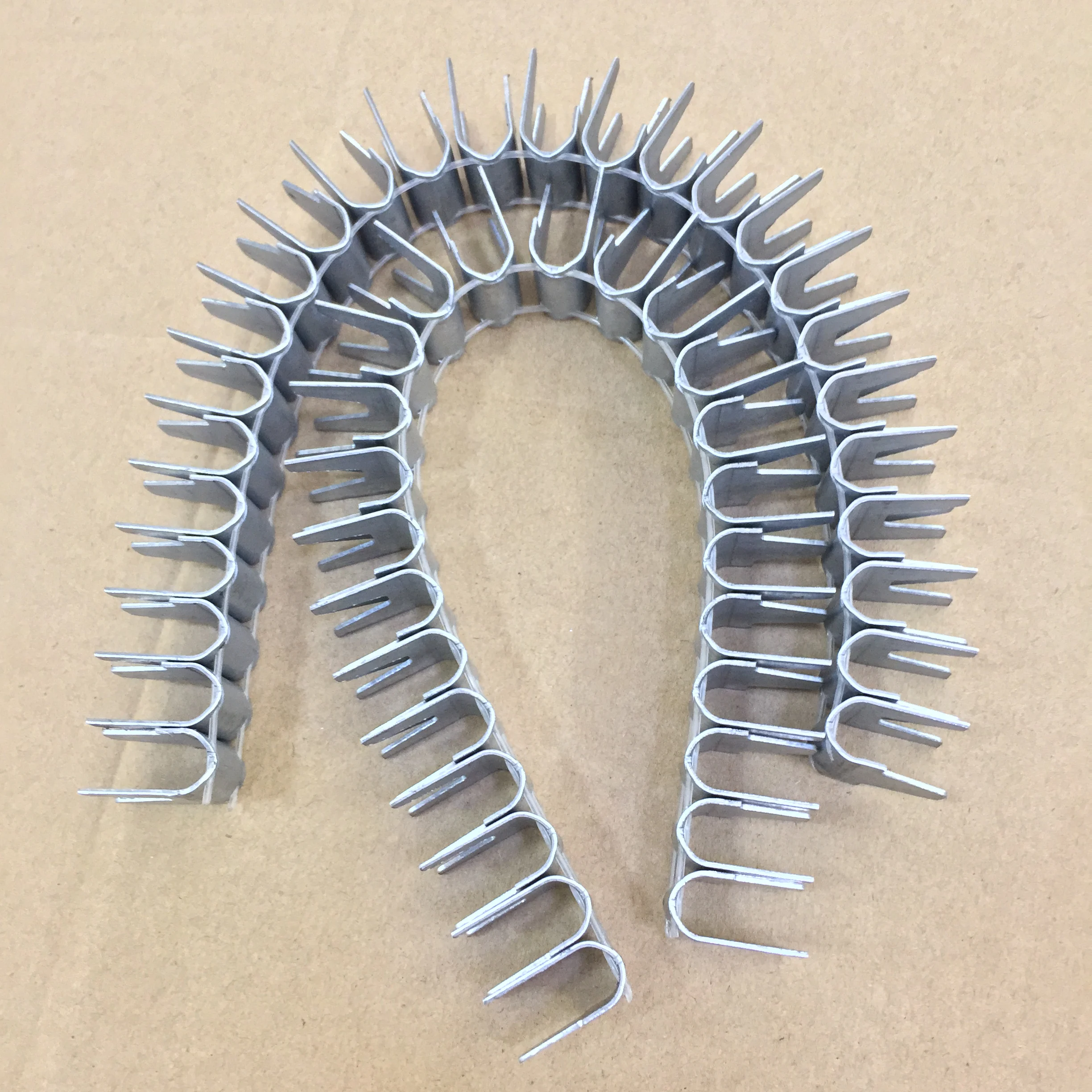 Ryson 22mm Crown Clinch Wire Clip M88 Cl38 For Animal Cages