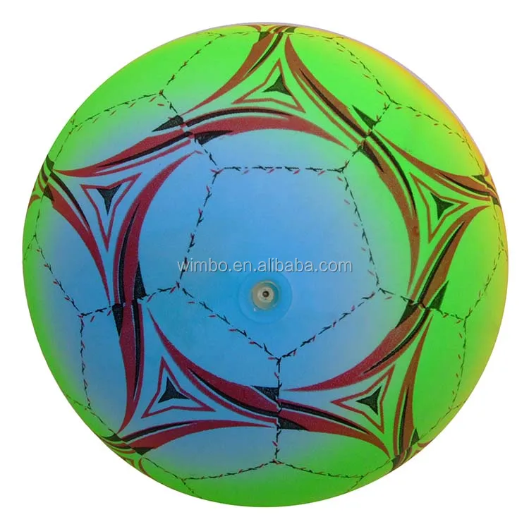 レインボーカラーサッカーボール Pvcインフレータブルおもちゃサッカーボール Buy 虹色サッカーボール Pvc サッカーボール のおもちゃ インフレータブルおもちゃボール Product On Alibaba Com