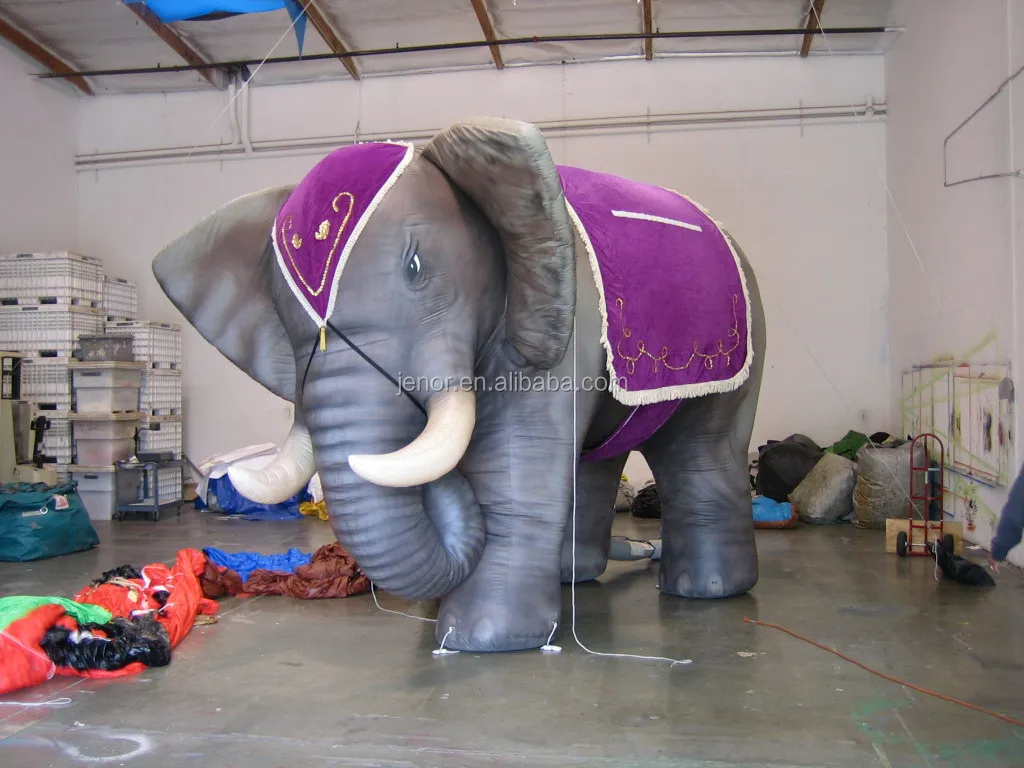 Patung Gajah Tiup Thailand Besar