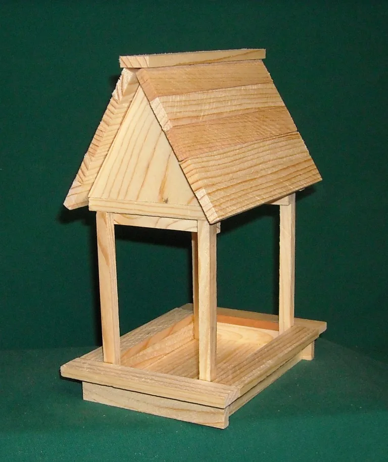 Make Wooden Bird Feeder Garden Terracotta Bird Feeder Rubbermaid