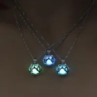 

Glow In The Dark Pet Paw Footprint Necklaces Cute Animal Dog Cat Love Heart Pendant Necklace For Women Girls Jewelry Necklace