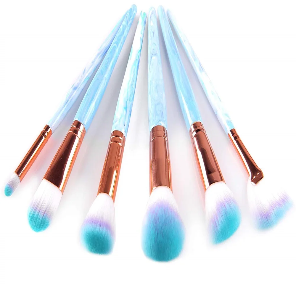 Makeup brush (1).jpg