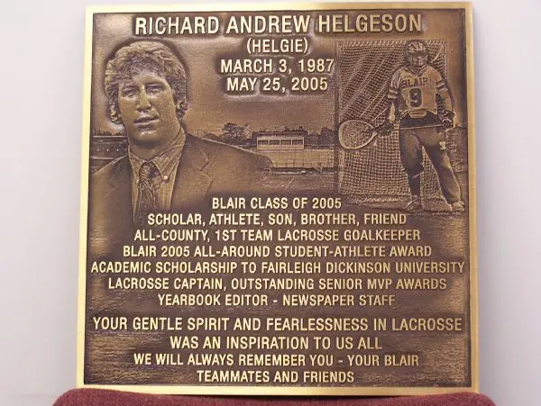 Wholesale custom promotion gift items antique silver metal 3d Relief souvenir Plaque