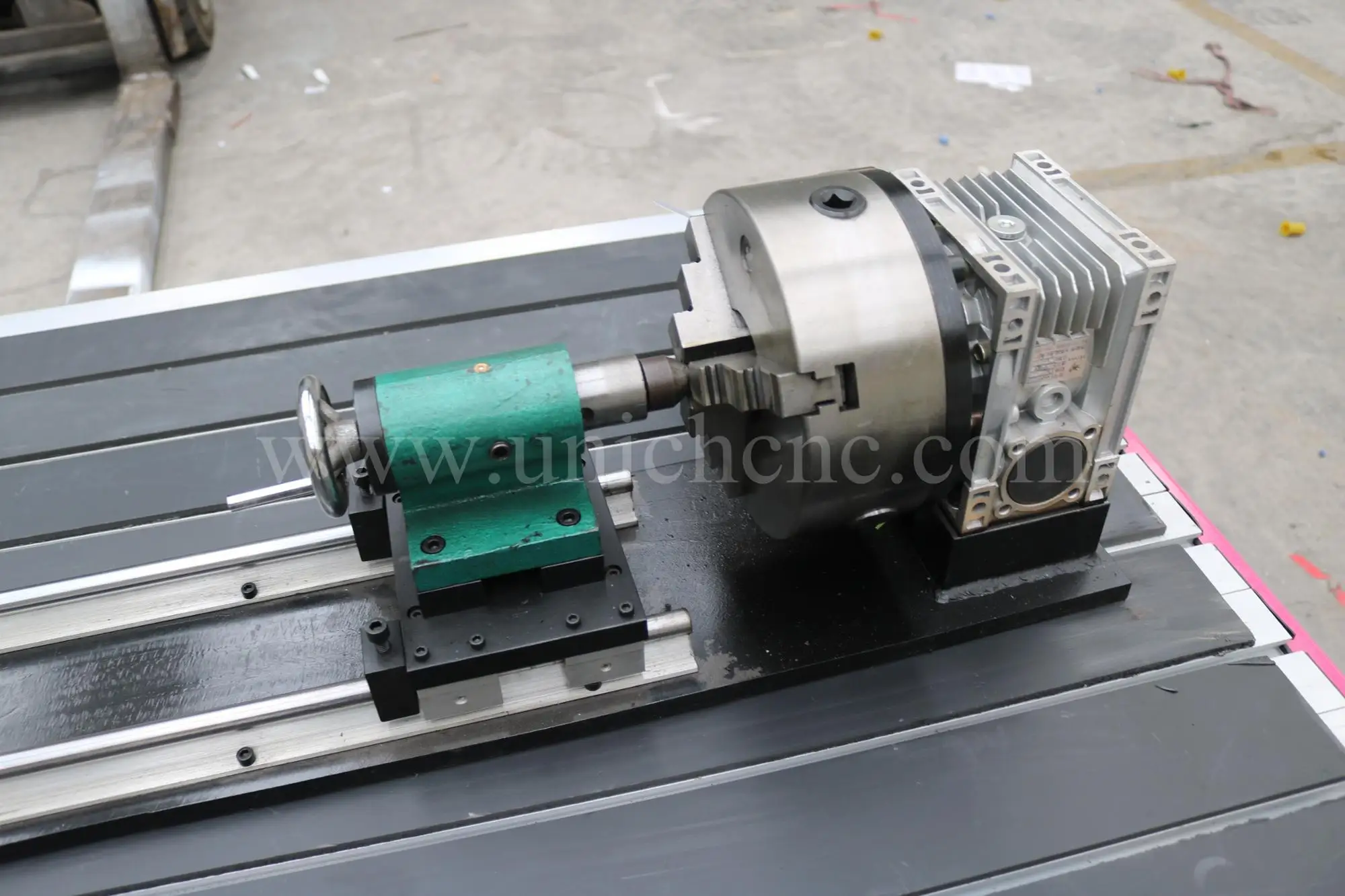 Big size Wood furniture carving and cutting machine