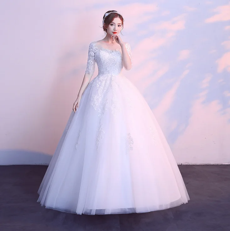 ZH2357G Modern Half Long Sleeves Ball Gown Wedding Dresses Crew Neckline Lace Puffy Tulle Skirt Bridal Gown