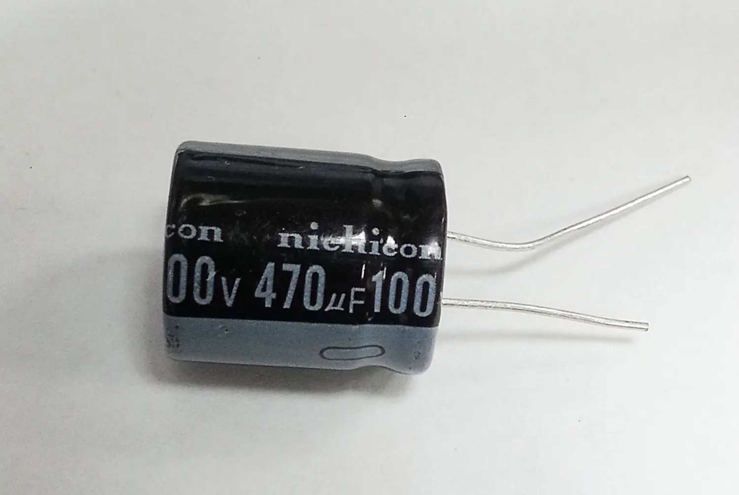 Buy 2 PCS Electrolyt ic Capacitor 3300uf 3,300uf 3300mfd 25V High