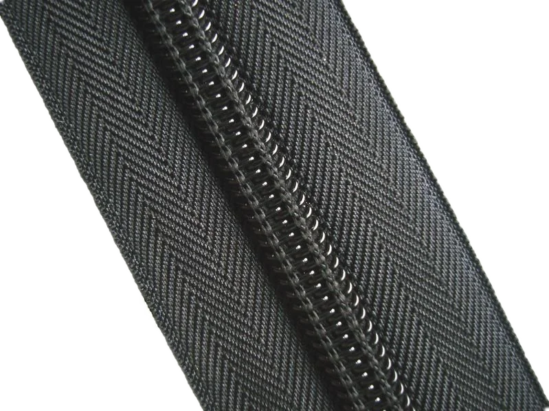 
High quality nylon zipper for clothes and bags 