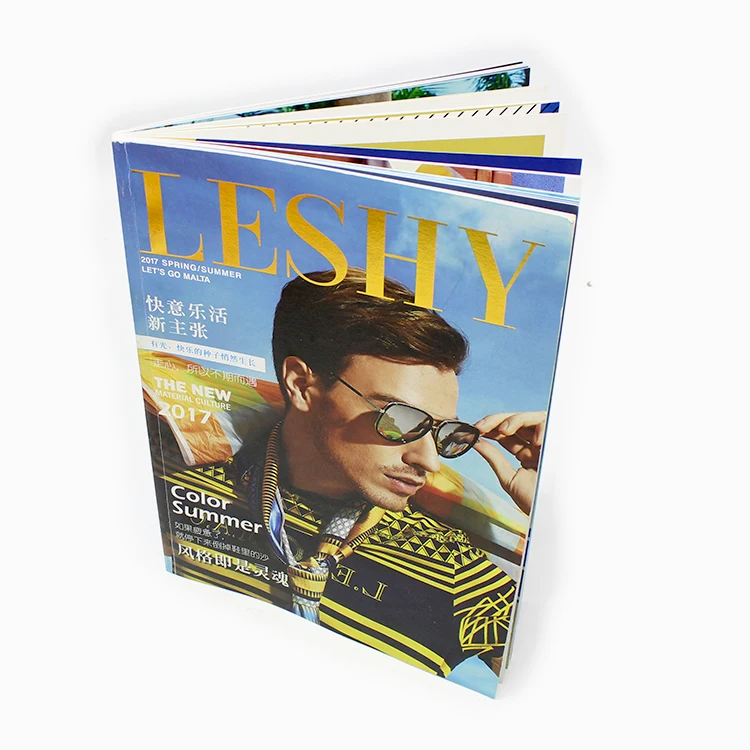 
a4a5a6 size Custom cheap full color pinrting fashion magazine /brochure for adult and student 