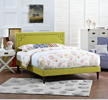 Lo Básico De Cuero Tapizado Cama De Plataforma Con Listones De Madera