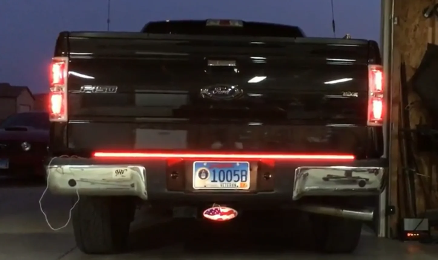 60" Tailgate LED Strip Light Bar Turn Signal Reverse Brake Lights For Truck SUV