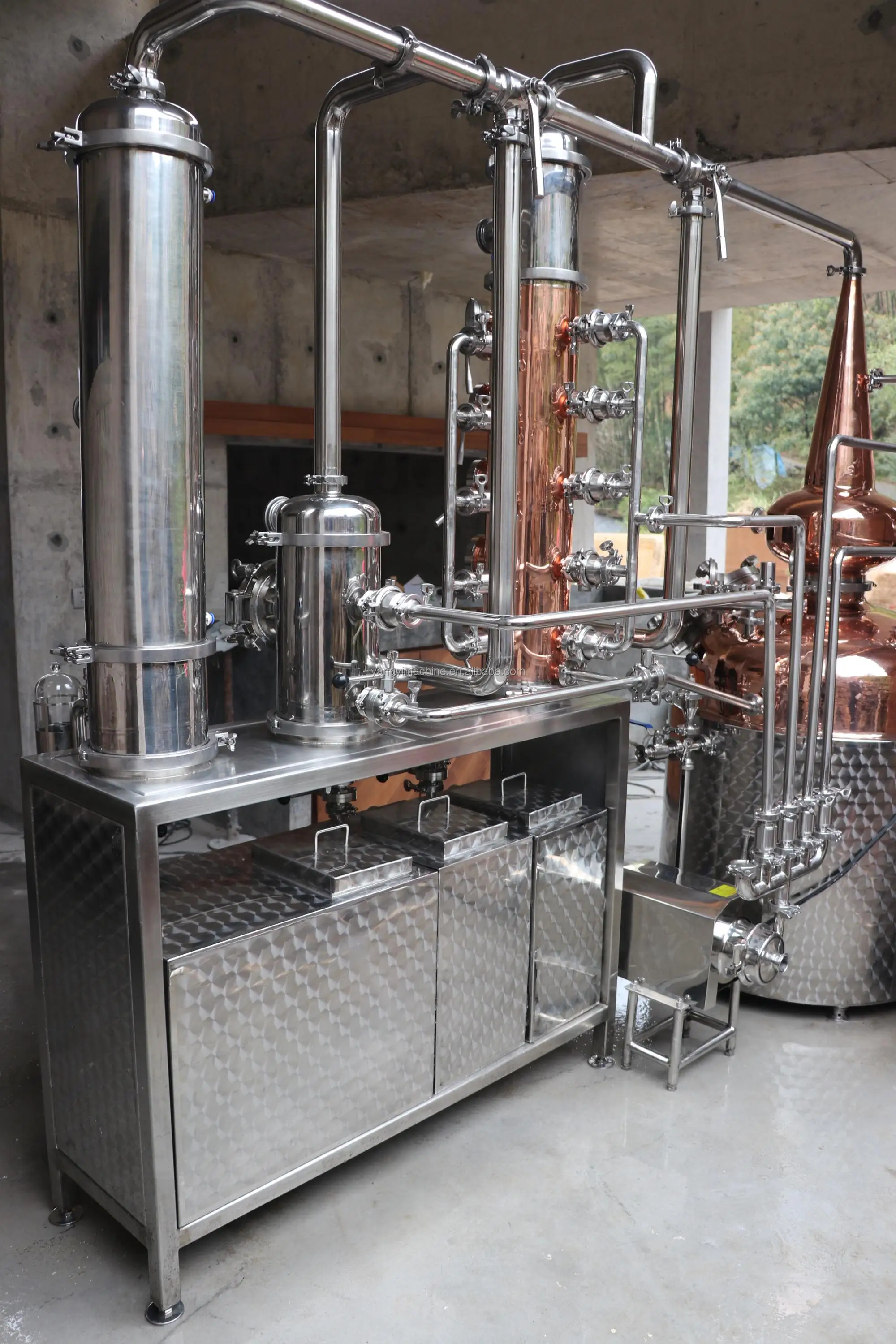300l Copper Alcohol Distillation Equipment For Wine Distillery