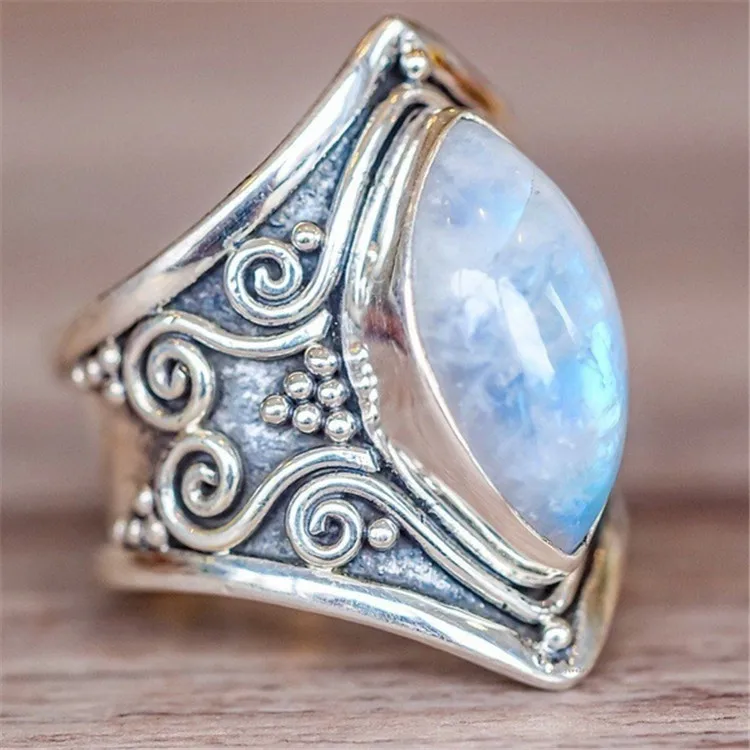 

Vintage Big Stone Ring for Women Fashion Bohemian Boho Jewelry 2019 New, As picture