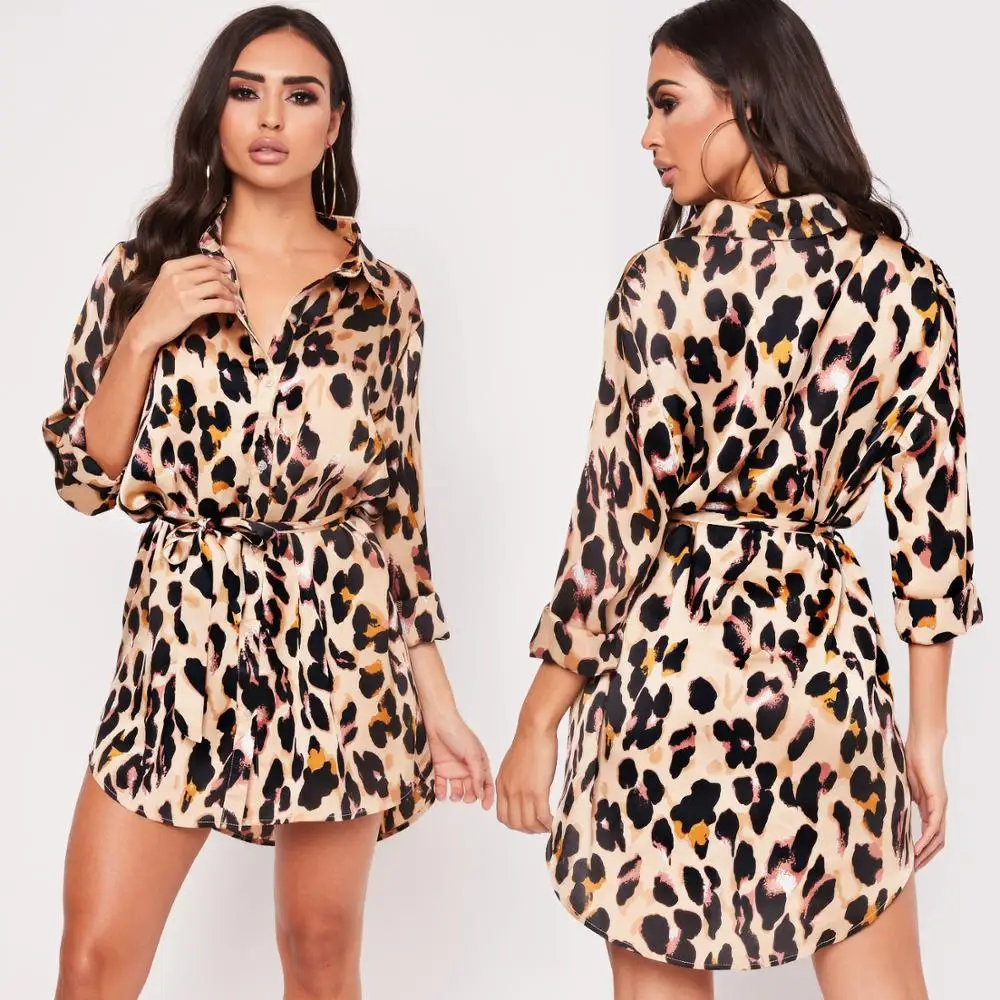 

2019 spring and summer new long-sleeved lapel slim Leopard T shirt dress, White