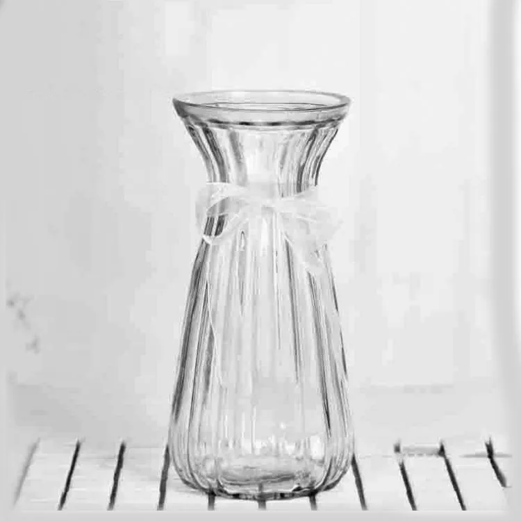 
Princess Sweet Style Modern Glass Vase Wholesale Pedestal Glass Vase Made In China 
