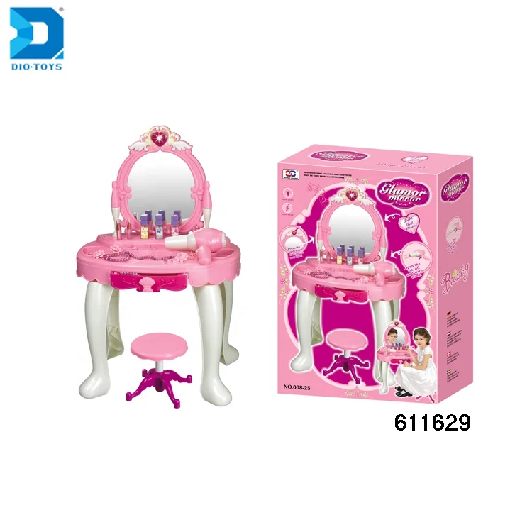 toy dressing table