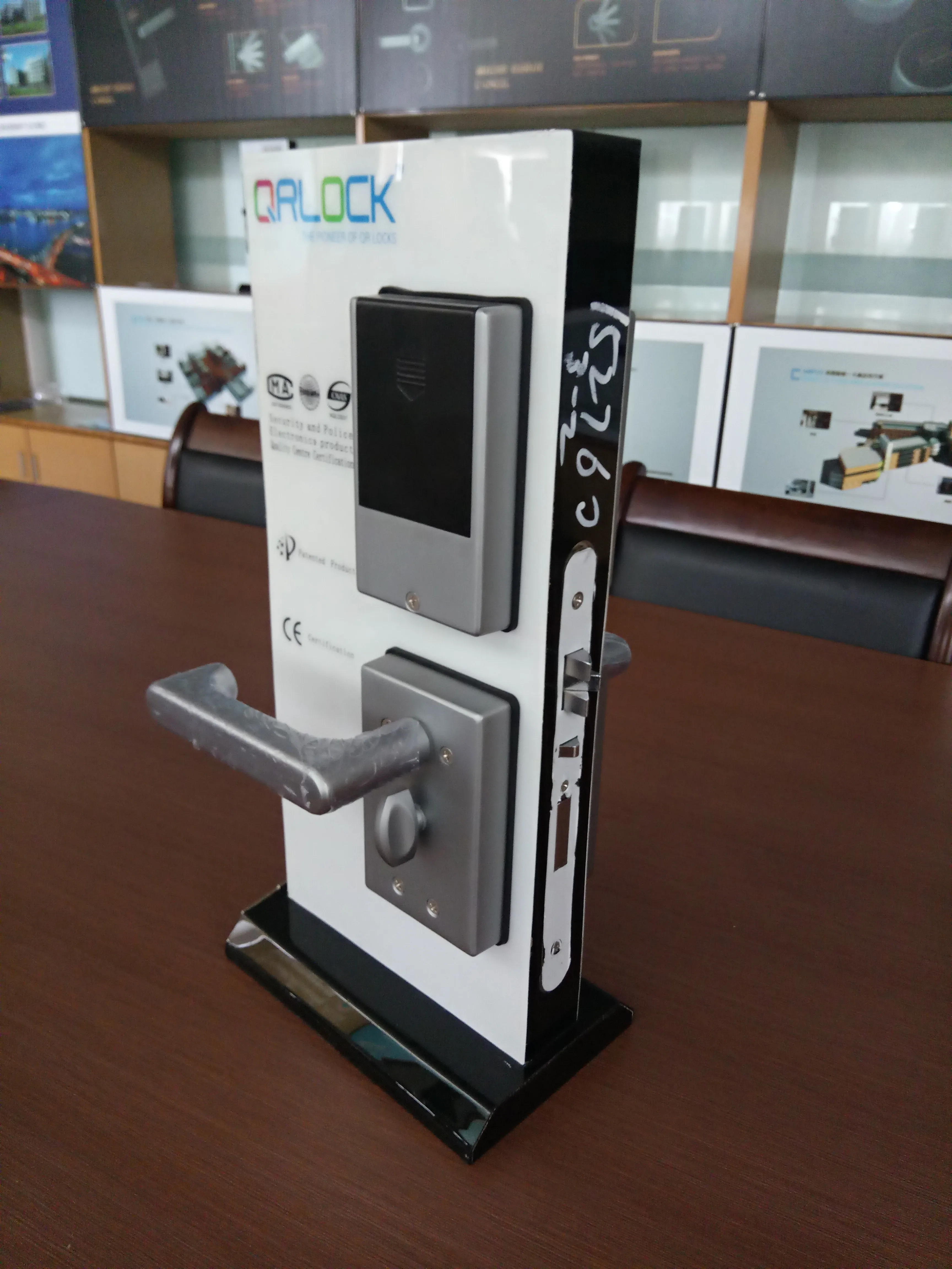 
Digital Hotel Door Lock Devices Opened With QRcode 