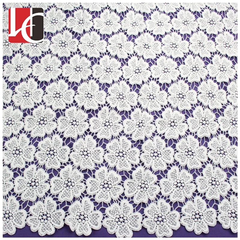 

HC-5622 Hechun Top quality floral textile water soluble lace fabric, White;black