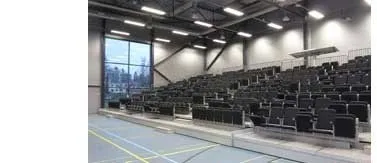 bleachers_02.jpg