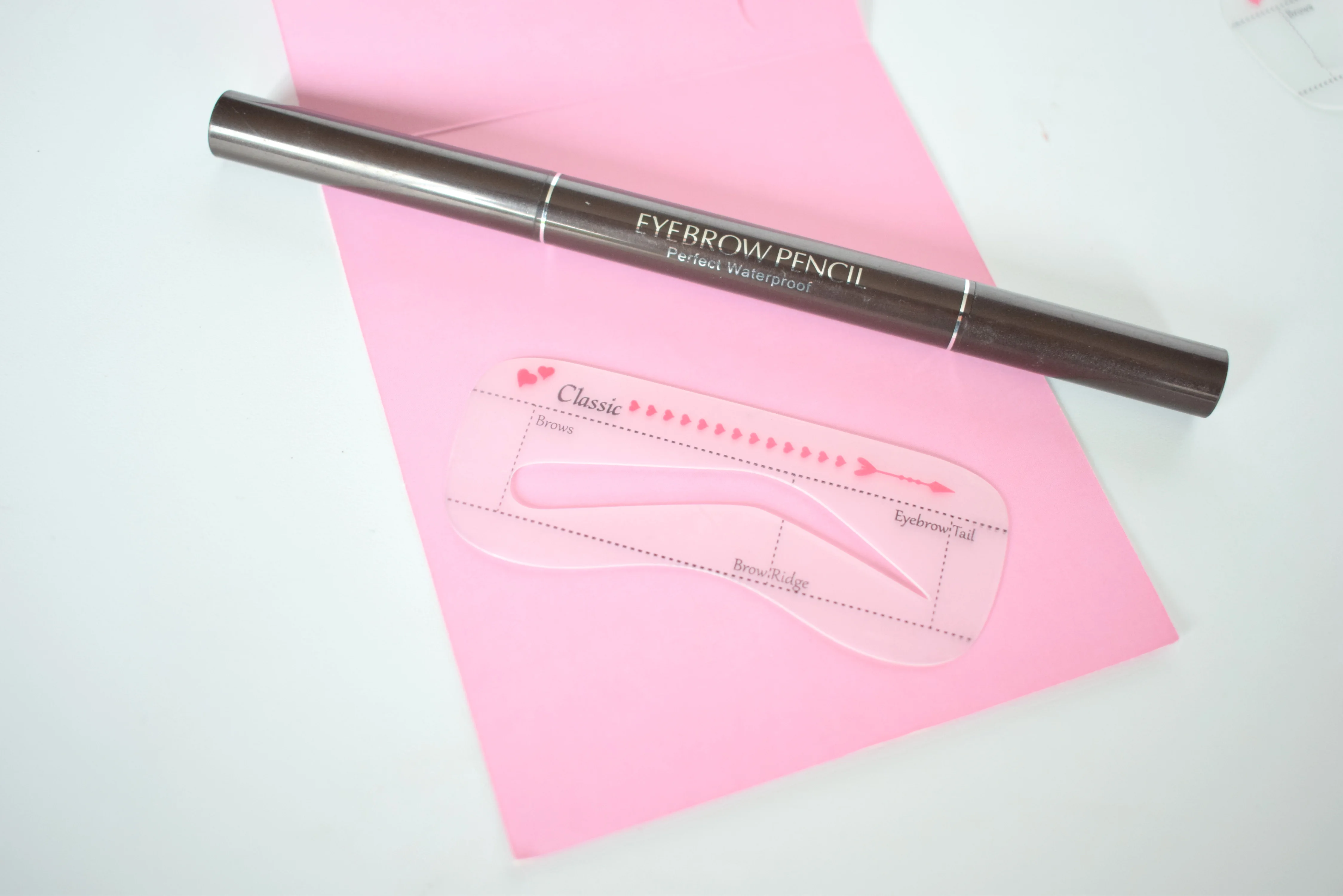 
Small MOQ drawing Eye brow kit wholesale eyebrow 10 shapes stencils high quality hollow eyebrow card beauty makeup tool 