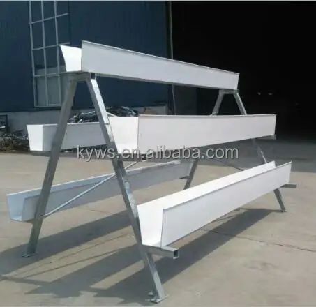
Hydroponic substrate cultivation plastic gutter for lettuces 