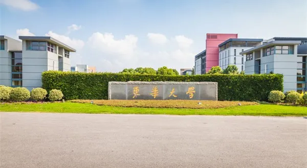 573641_20150720181200766200_1_