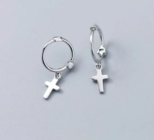 

SE104-023 Halo sterling silver mini cross clip on earrings