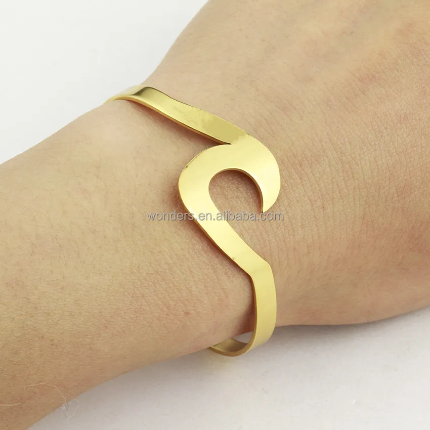 

Wave Stainless Steel BF Girl Friend Bracelet Bangle Women Jewelry