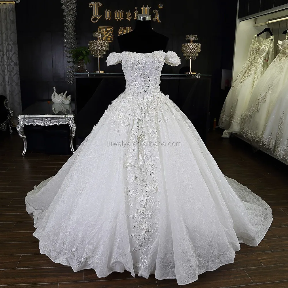 2017 Customized Hand Made Puffy Big Ball Gown Off Shoulder Brides