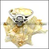 Unique Design Silver Engraved Tiny Skull with Sunken Ear Bones Finger Ring for Ladies