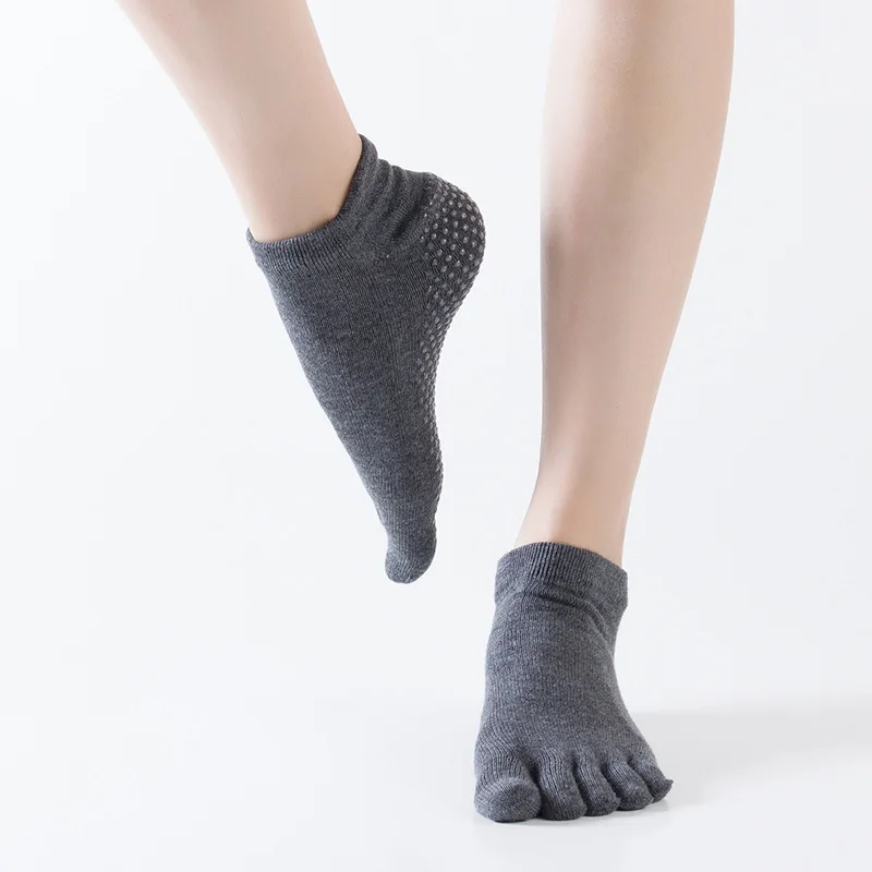 
High Quality Solid Colored Toe Socks Anti Slip Pilates Yoga Socks 