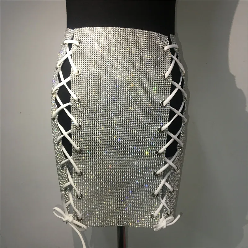 Sh1028 Luxury Glitter Metal Crystal Diamonds Skirts Women Diamonds Rhinestone Lace Up Sexy 