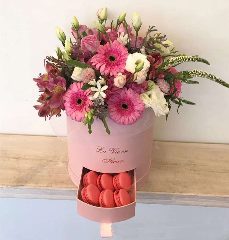 floristry hat boxes