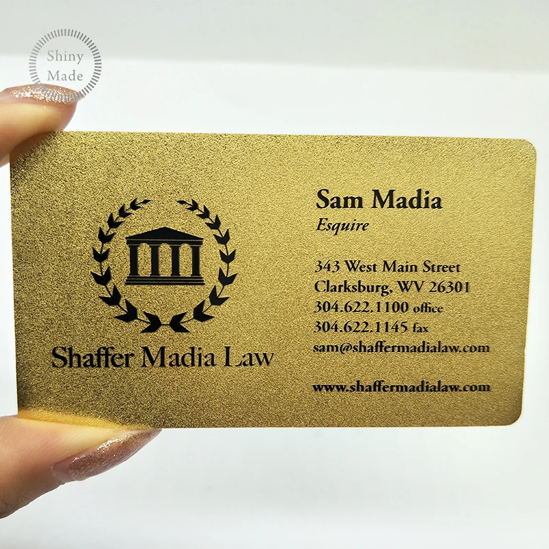 golden metal card