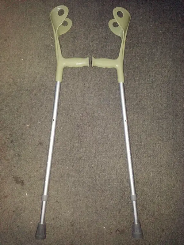 Europeanstyle Forearm Crutches Widely By Western Countries