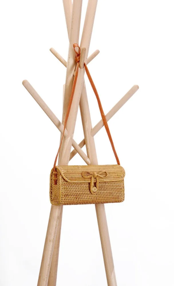 Fashion Square Big Capacity Beach Straw Hand Bag With Wood Handle Buy