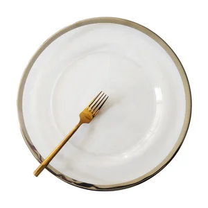 Image of Hot Selling Wedding Decoration Gold Silver Glass Charger Plate