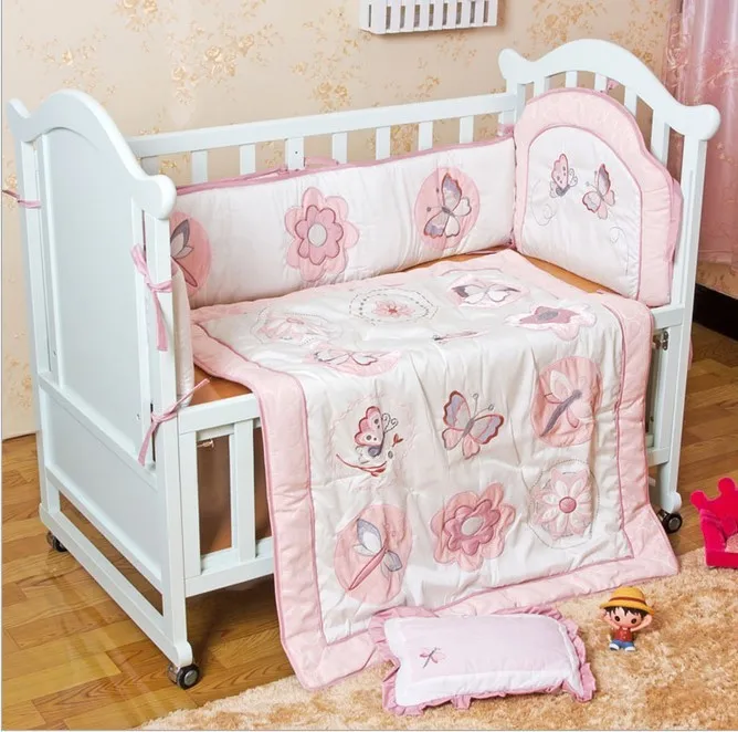 Shop by category 9pc Crib Bedding Set. The SOHO BABY 9pc designer crib bedding set has all that your little bundle of joy will need. The Luxurious crib bedding from Sweet Jojo Designs will create a rich and relaxing n.