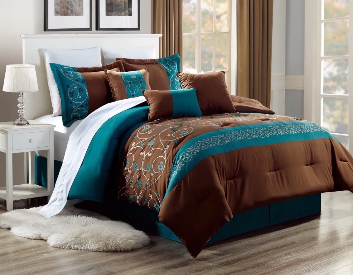 Comforter Set Queen Size Brown and Turquoise Stripes with Turquoise Flowers...